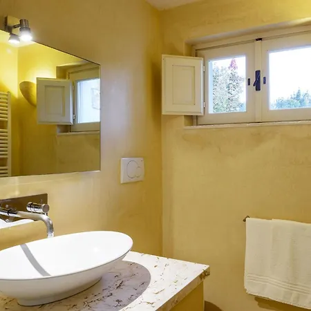 펜션 In Mit Privatem Pool By Interhome